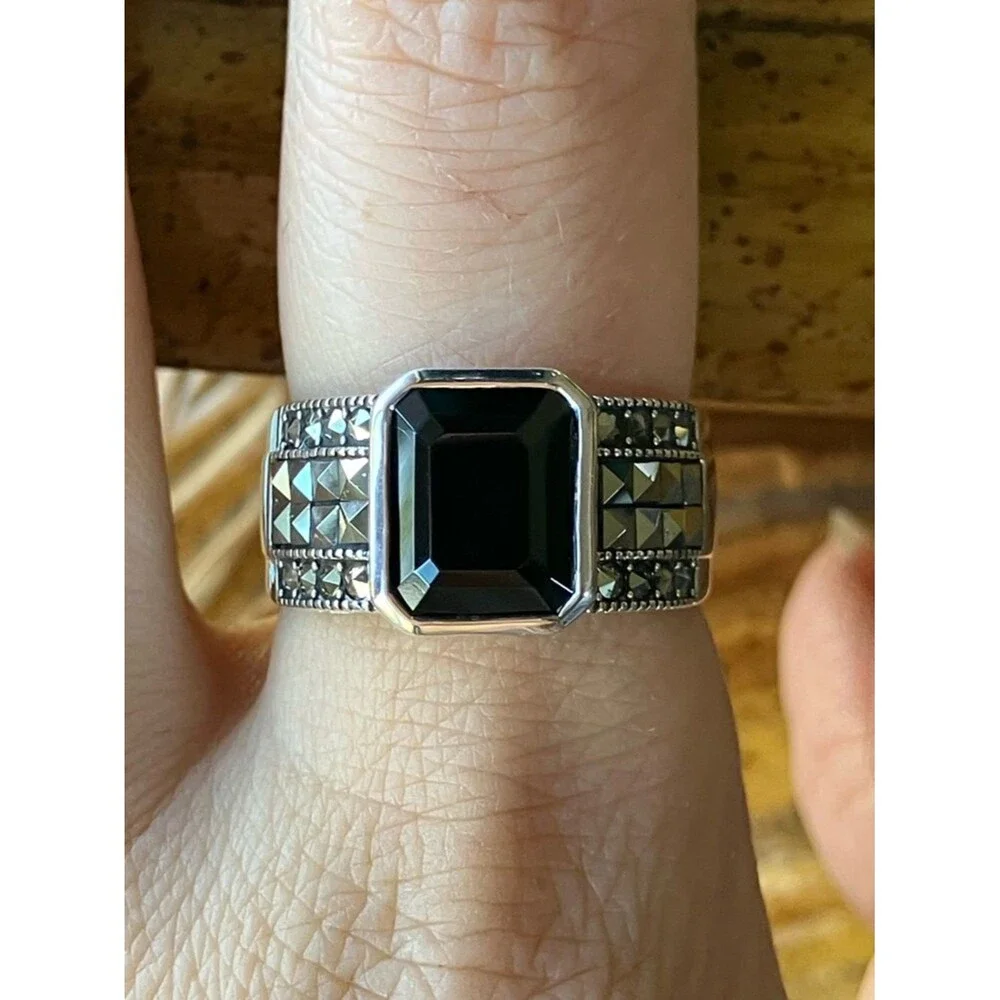 Natural Black Spinel Sterling Silver Ring Size 8